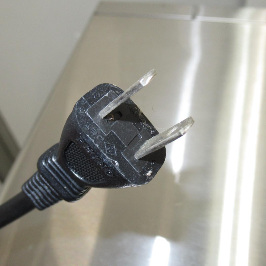 Panasonic 業務用電子レンジ 50Hz　NE-711GV　100V