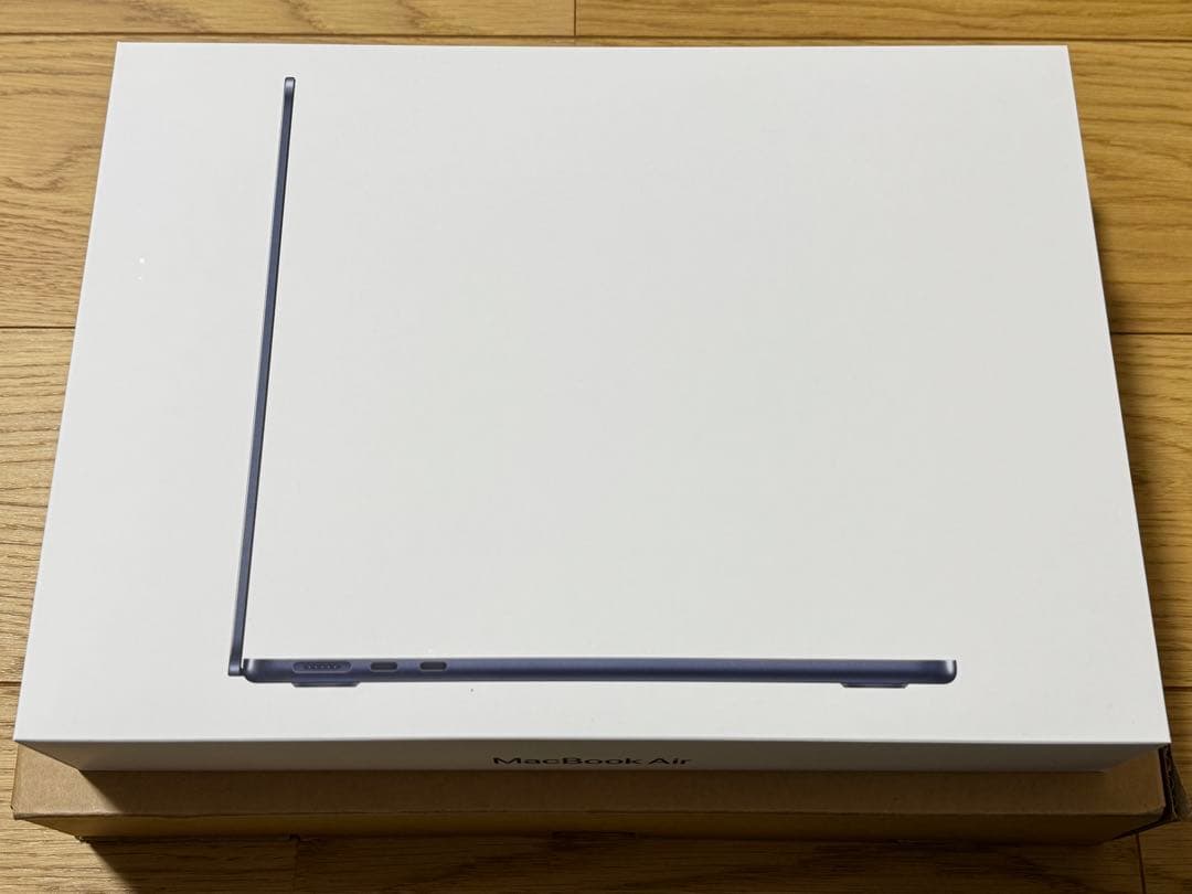 Apple M3 MacBook Air 13インチ（16GB／256GB）