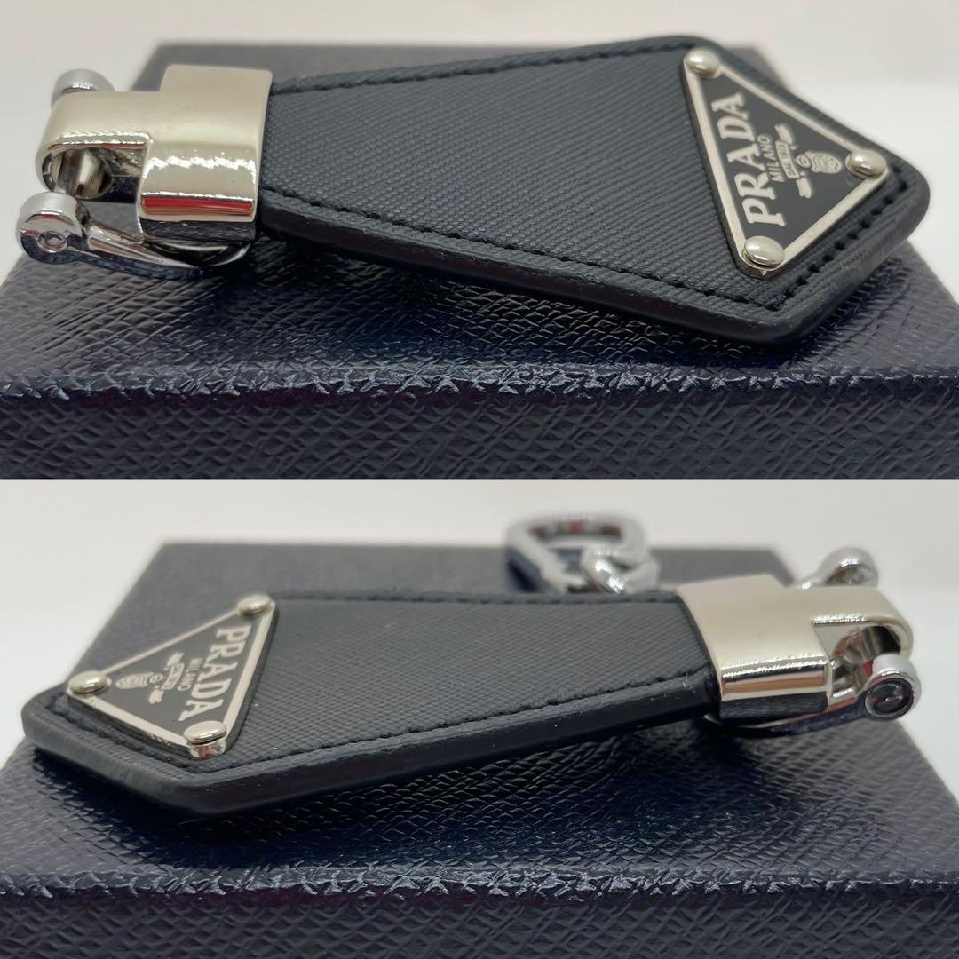 【未使用級】プラダ ノベルティ キーホルダー チャーム サフィアーノレザー 黒