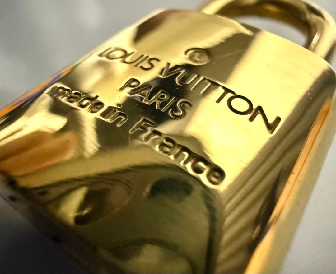 ✨極美品✨ LOUIS VUITTON 南京錠 パドロックカデナ＆喜平ネックレス