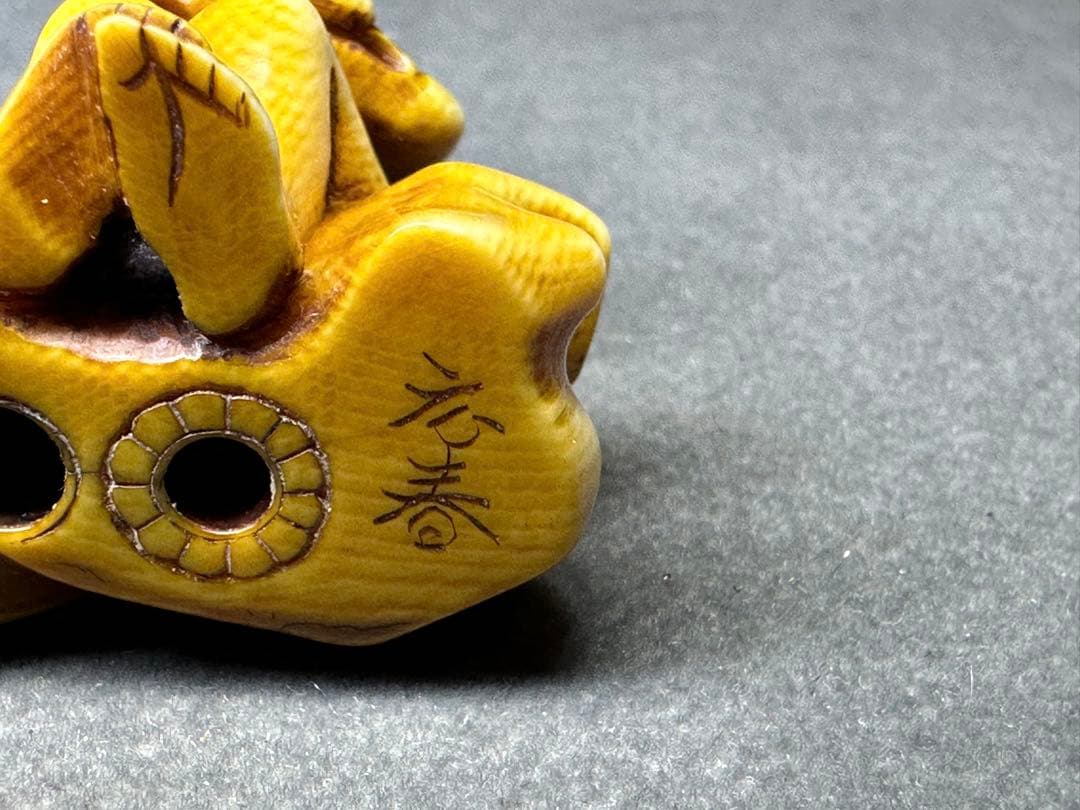 極上　根付　海女　天然素材　アンティーク　和彫　置物　骨董　飾り物　古美術品