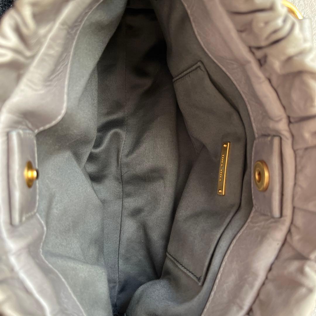 シルバー ギャザー付きショルダーバッグ