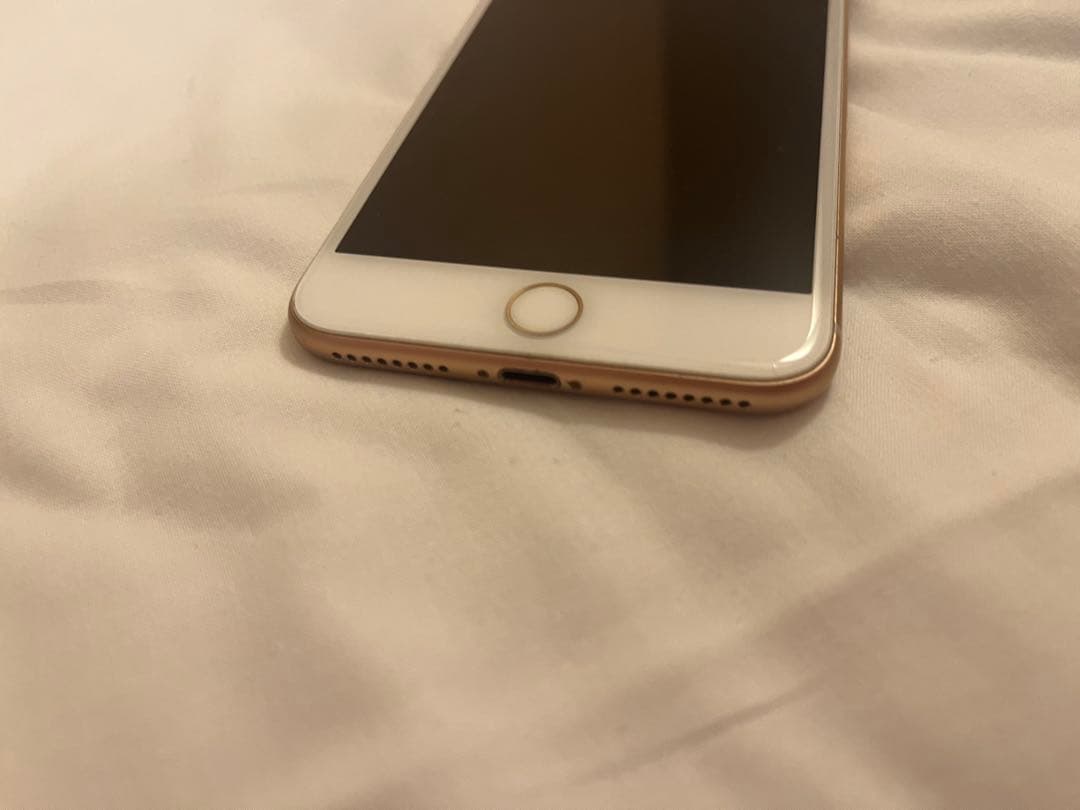 iphone8プラス 本体