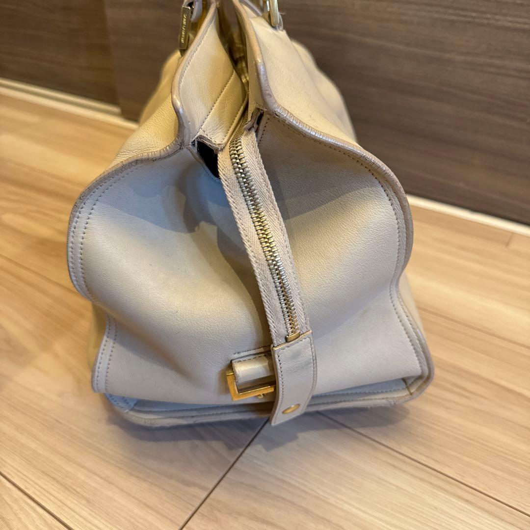 サンローラン　YVES SAINTLAURENT Yラインハンドバッグベージュ