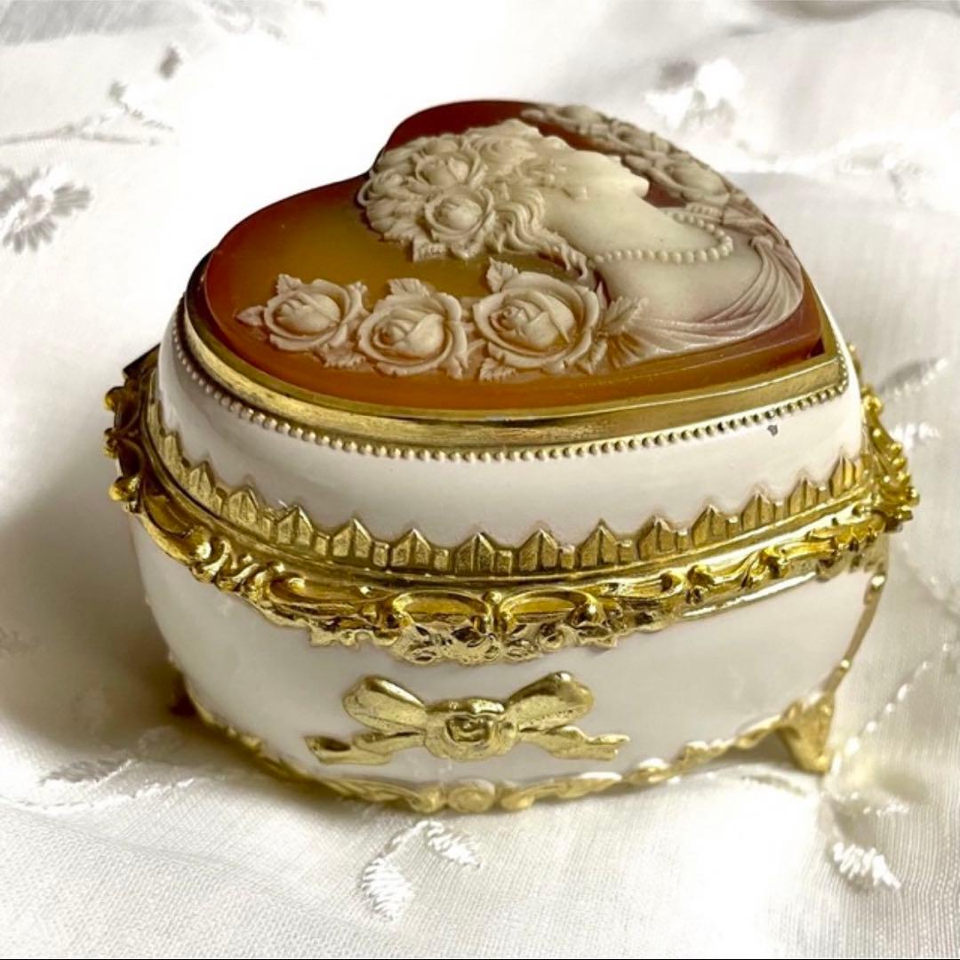 ◆ヴィンテージオルゴール ジュエリーボックス カメオシェル 世界に一つだけの花②