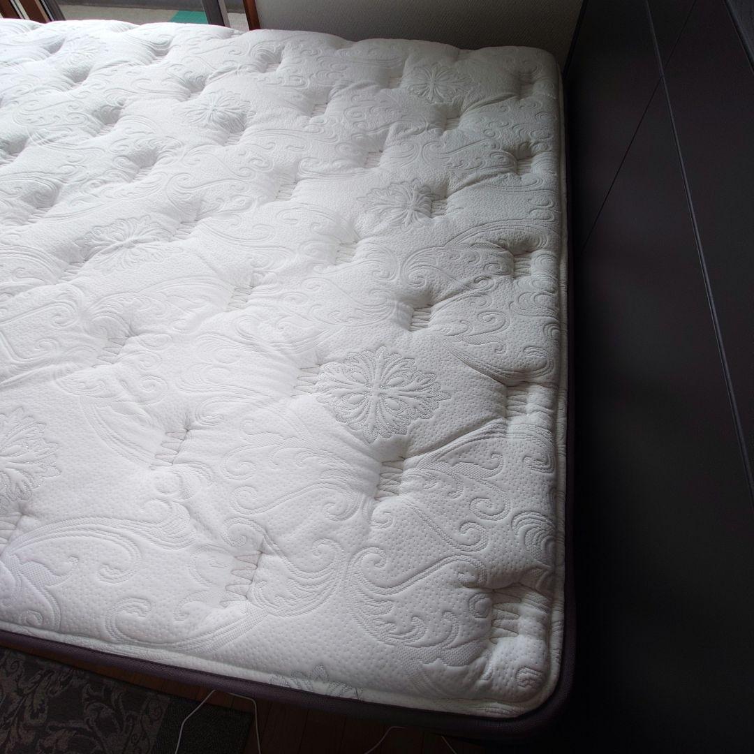 【美品】Sealy CROWNJEWEL エメラルドIII　マットレスのみ