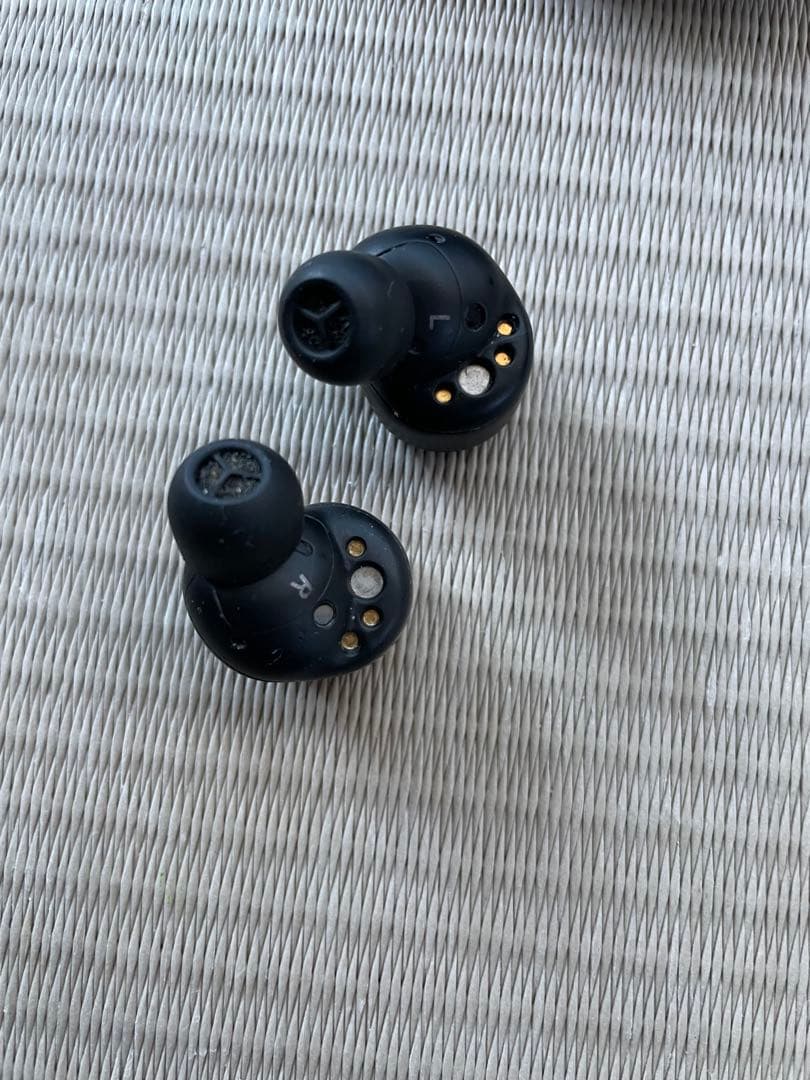 Technics EAH-AZ80黒　中古