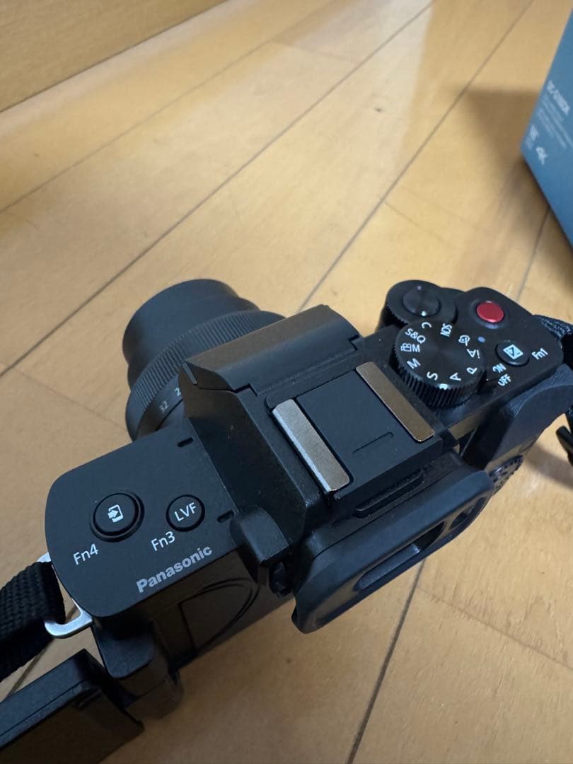 LUMIX G100D ミラーレスカメラ 本体