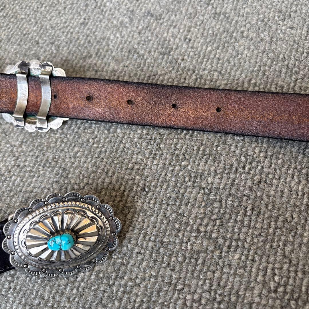 ブラッククロスです！ ターコイズ付きシルバーコンチョ　ベルト