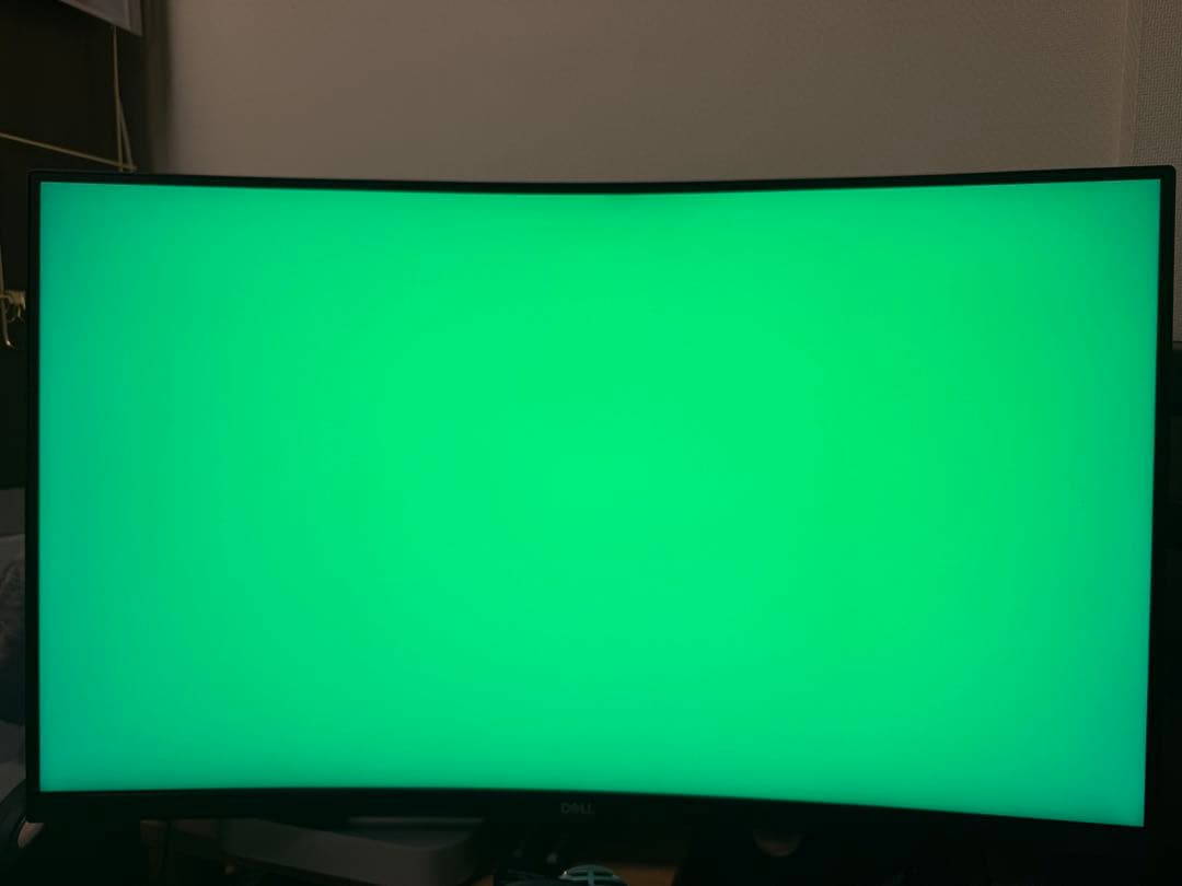 Dell S3221QS 31.5インチ 4K 曲面モニター