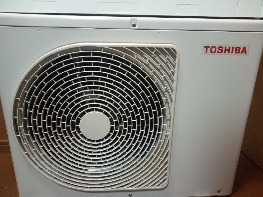 爆安！入れ替え限定！取付け無料　！取外工事無料！配送込！保証付！奇麗なエアコン♪