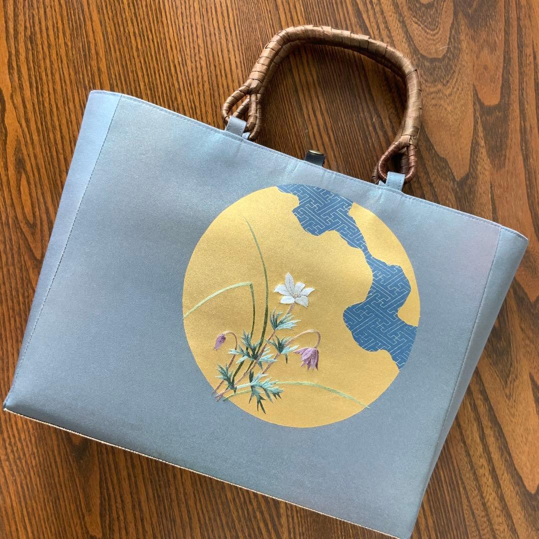 金色の満月に刺繍のお花　帯　リメイク　胡桃皮ハンドルバッグ