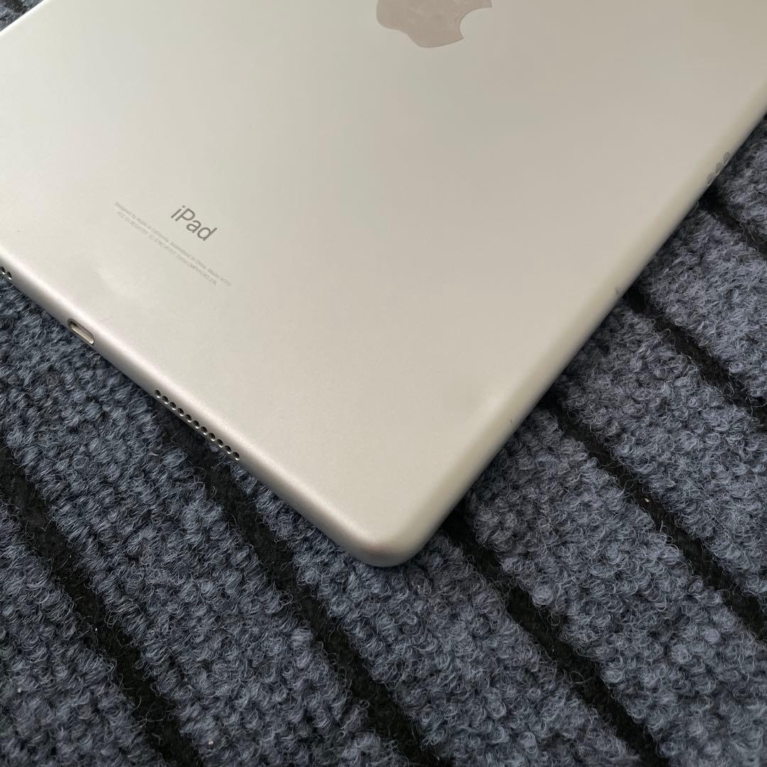 216 iPad Pro 10.5 64GB Wi-Fiモデル シルバー