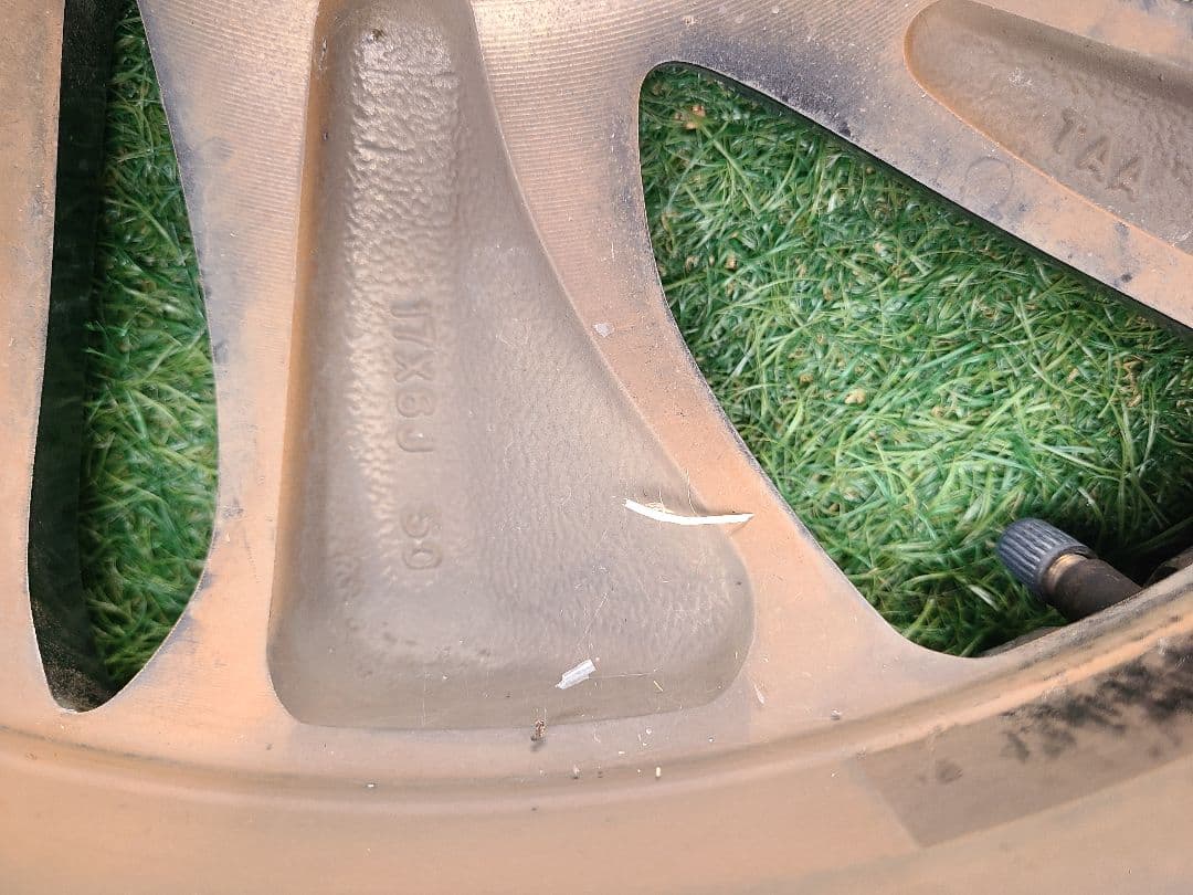 ホンダ　ステップワゴンRP3　純正ホイールとバリ溝タイヤ　1本セット