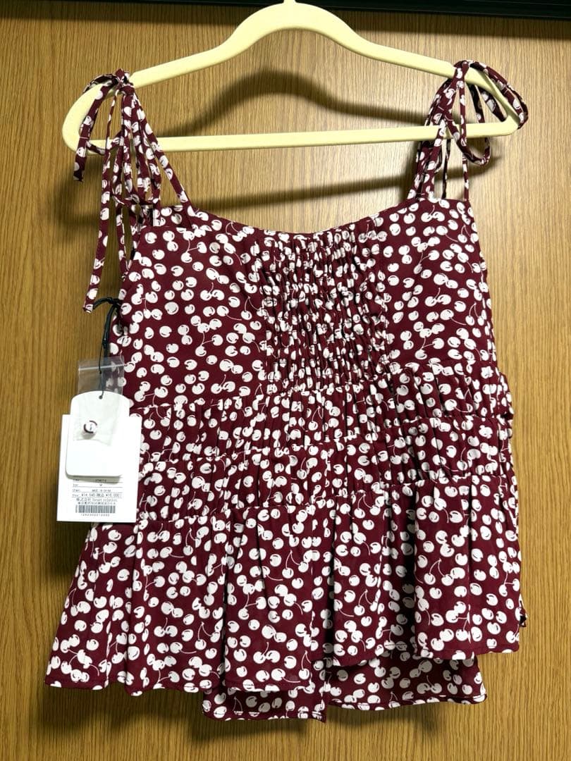トップス Cherry Pattern Strap Top / Her lip to