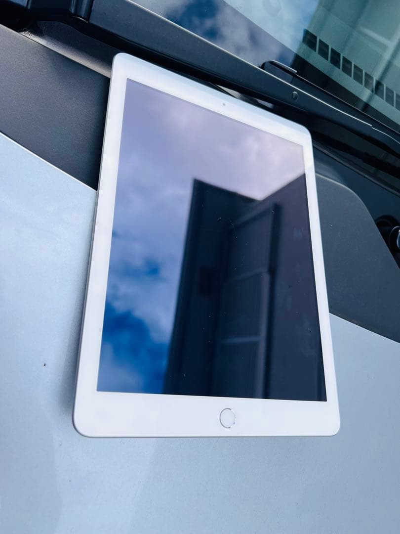 Apple iPad 5 シルバー