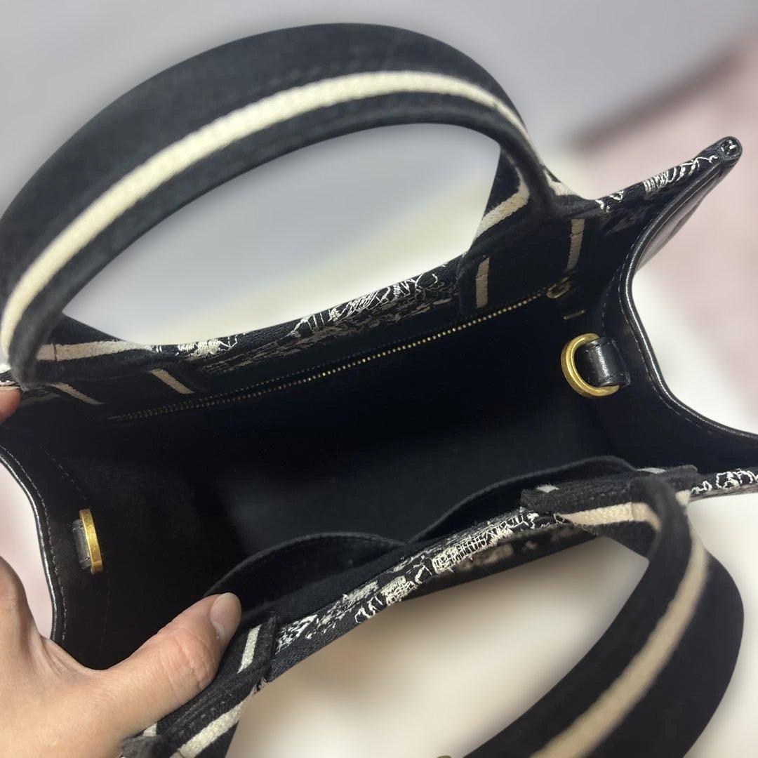 クリスチャンディオール　ブックトート