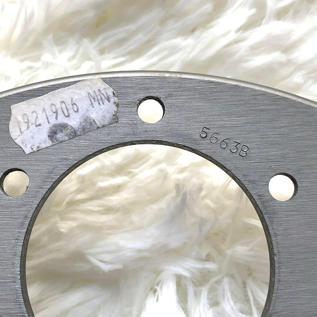 MOMO　TUNER　モモ　チューナー　32パイ 小径　ステアリング　ハンドル