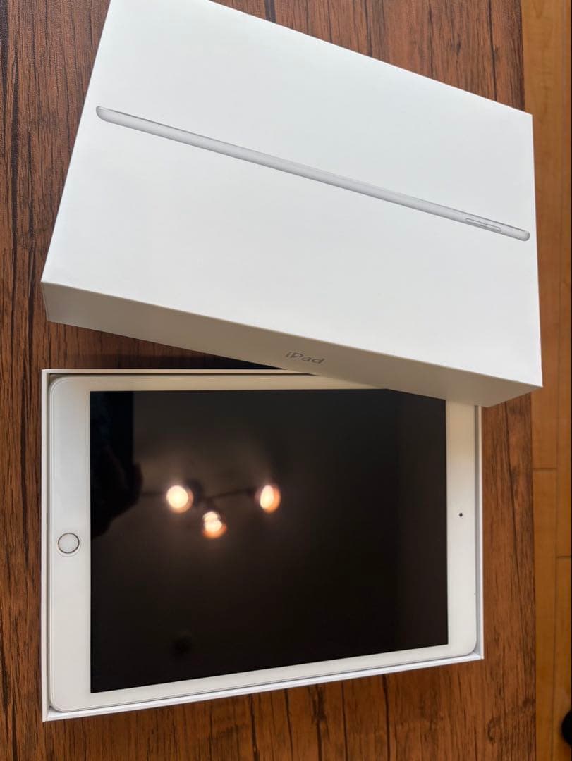 Apple iPad 本体 7世代 Wi-Fiモデル