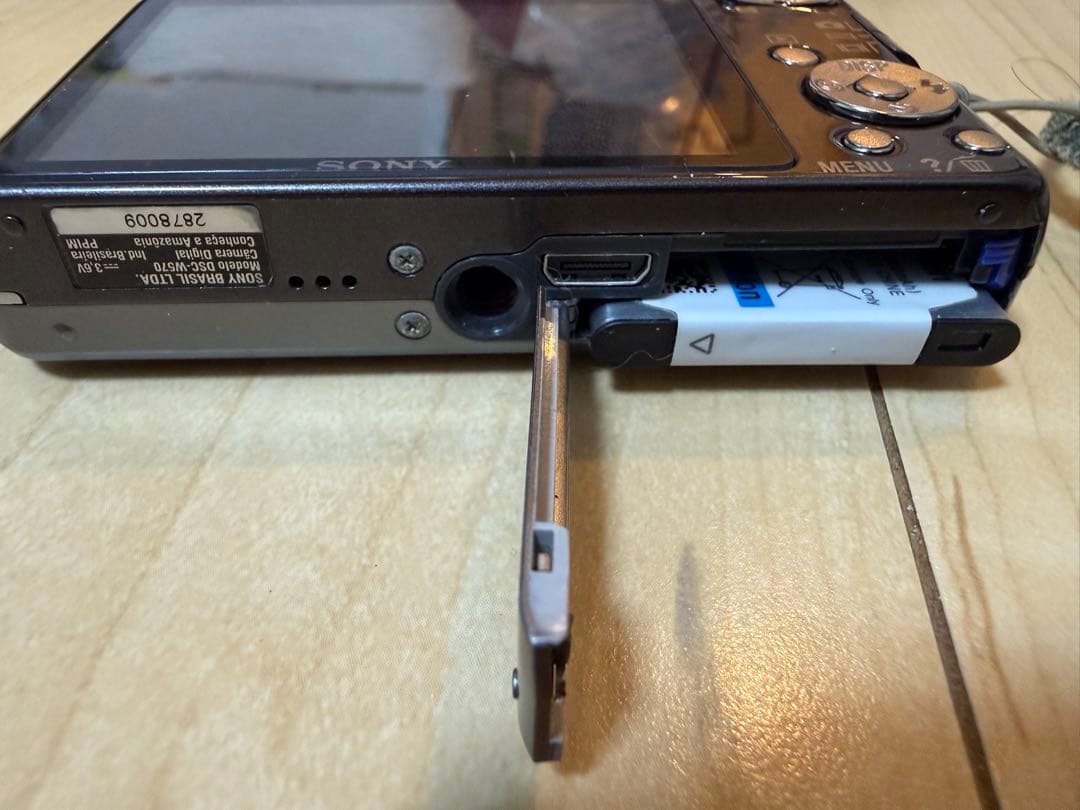 SONY Cyber-shot DSC-W570 英語版 デジカメ