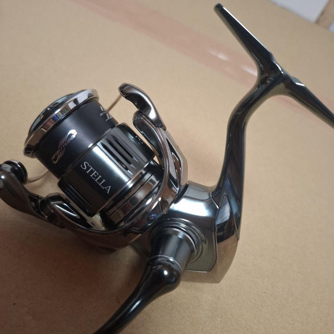 シマノ　２２　ステラ　1000SSPG　　STELLA　定価100540円　新品