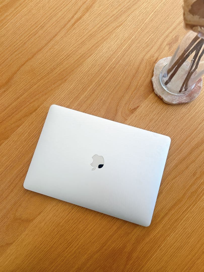MacBook Air 2020 8GB/256GB シルバー