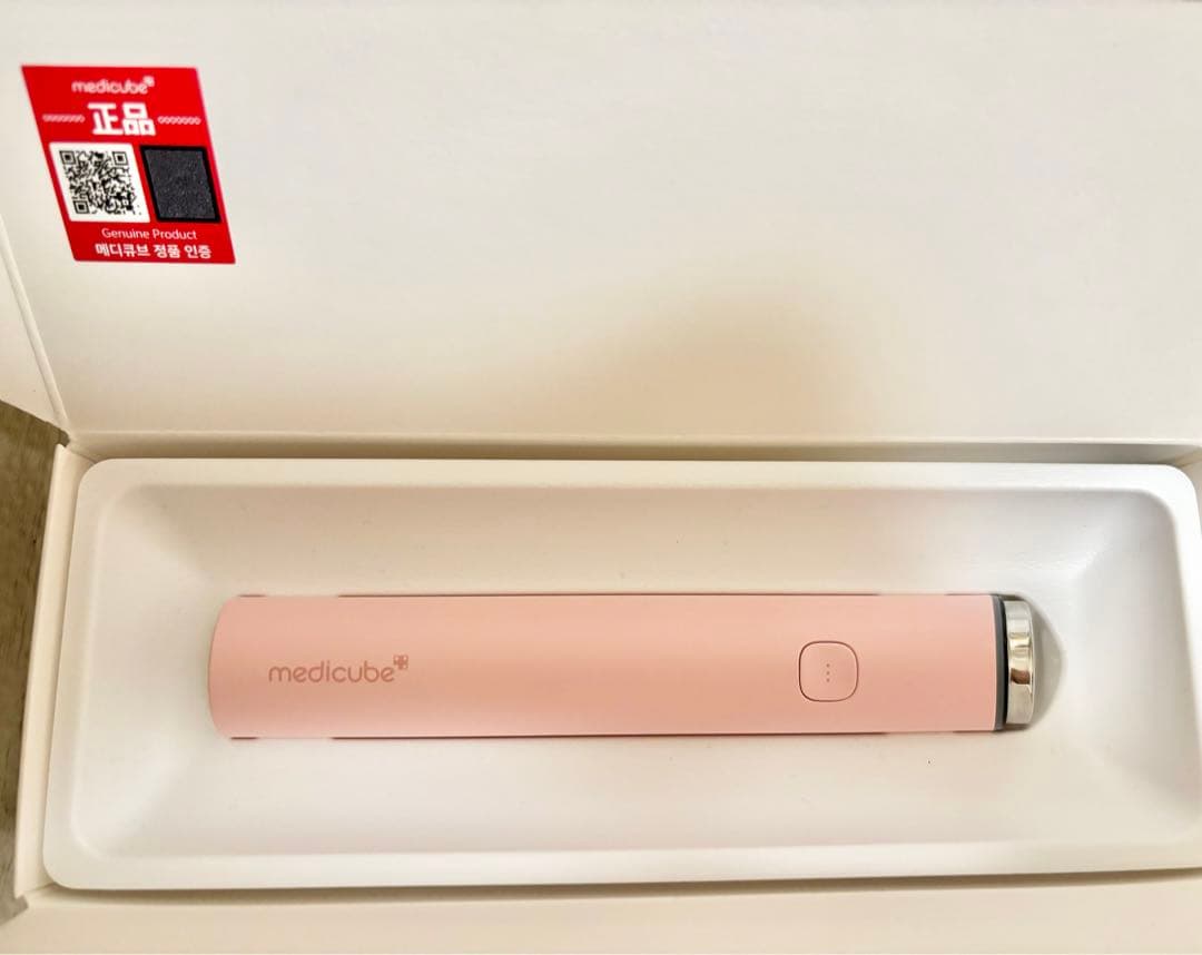 美品　medicube メディキューブAGE-Rブースタープロミニ　ピンク