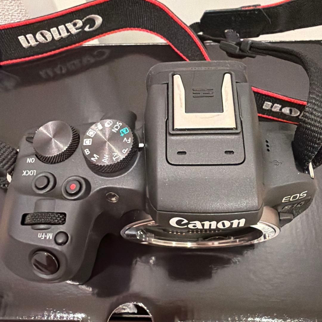 Canon EOS R10・RF-S18-150mm IS STM