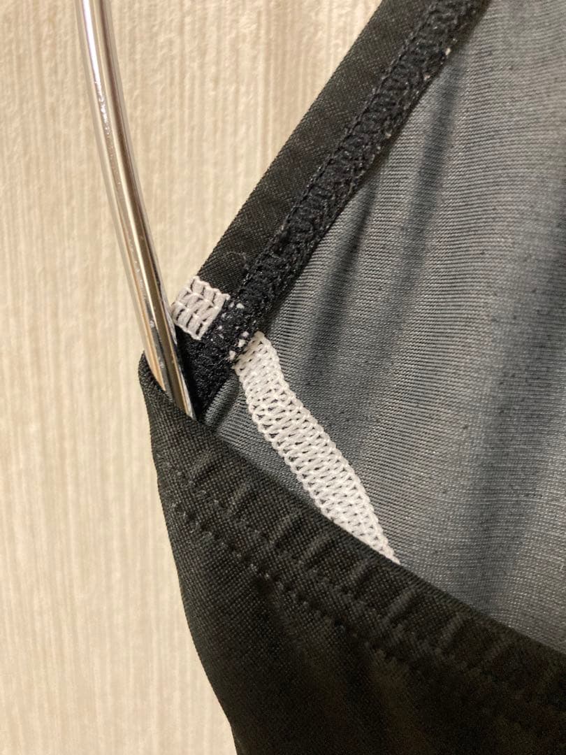 アリーナ　競泳水着