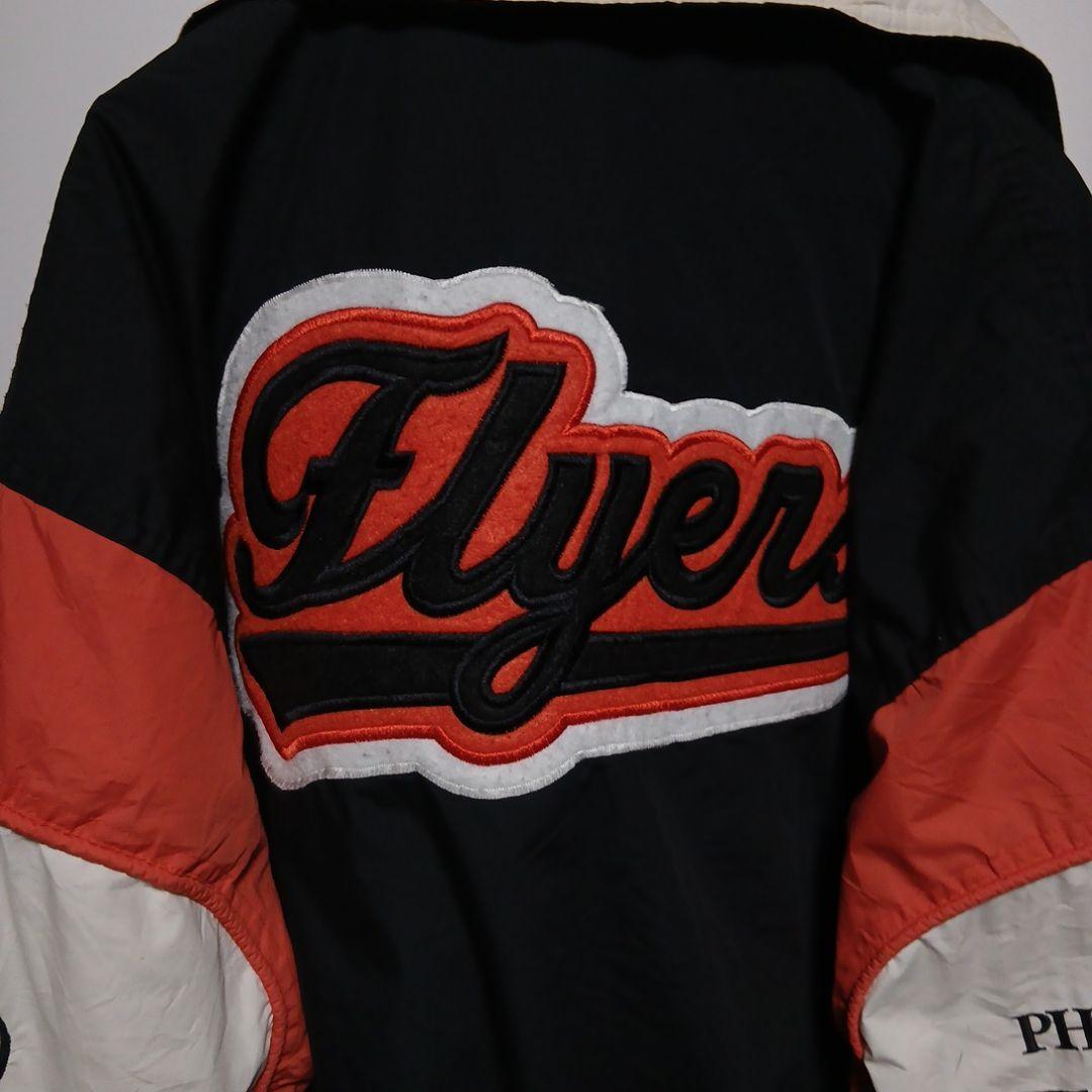 NHL ナイロンジャケット　中綿入り Nutmeg By Campri　C233