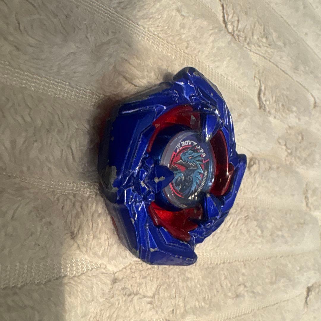 ベイブレード　コバルトドレイク4-60F　メタルコートブルー