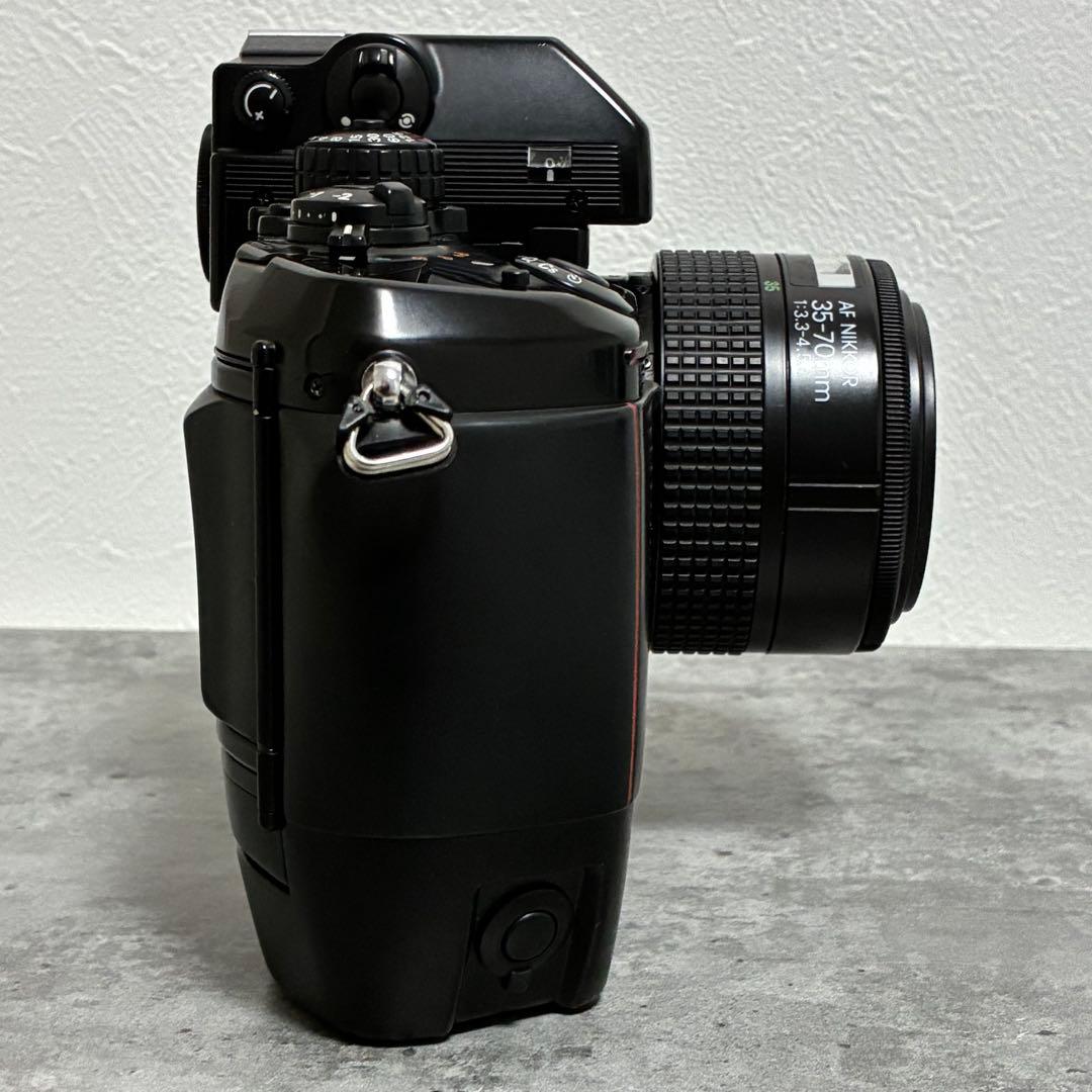 ⭐️外観美品⭐️ニコン Nikon F4S & 標準ズームレンズ 一眼フィルムカメラ