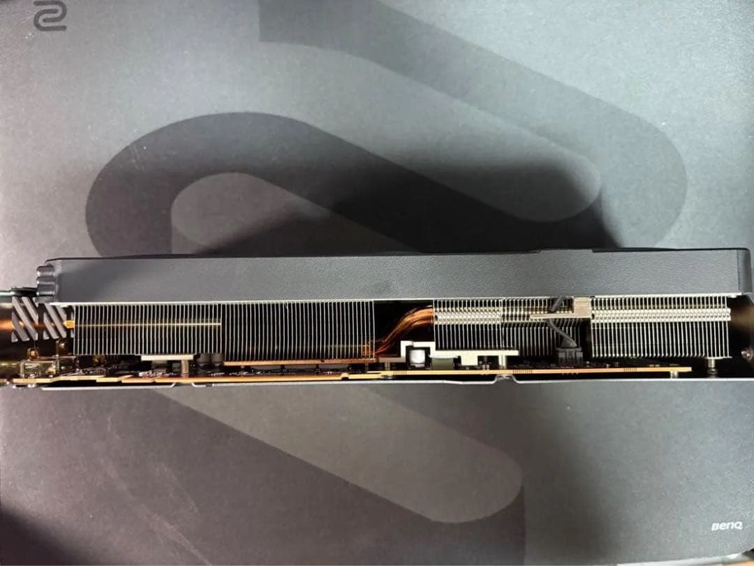 グラフィックボード・グラボ・ビデオカード GIGABYTE Radeon RX 7800 XT 16GB