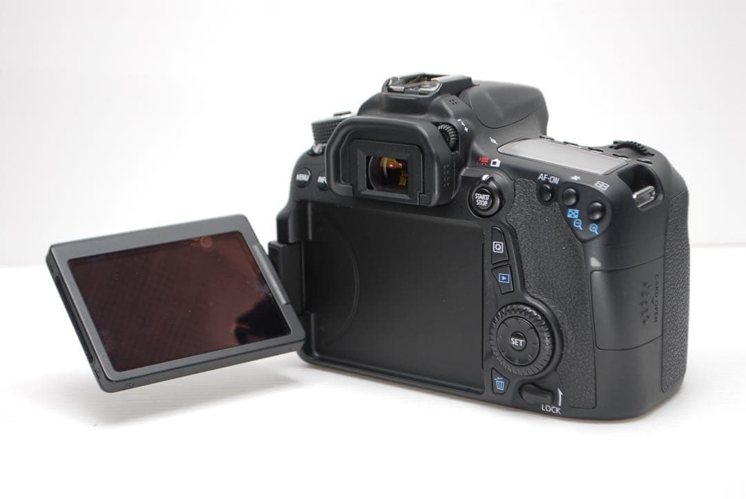 ✨Canon EOS 70D✨高画質 Wi-Fi内蔵 スマホ転送OK 美品