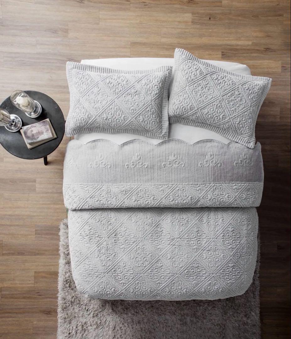 エレガントなキルトカバレット