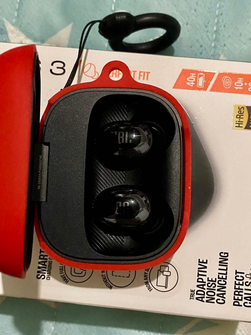 【美品】jbl live buds 3