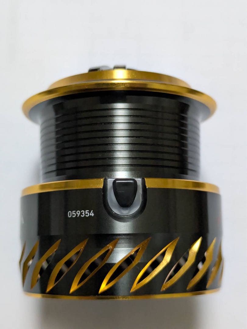 ダイワ　銀狼LBDスプール(リール搭載純正スプール)