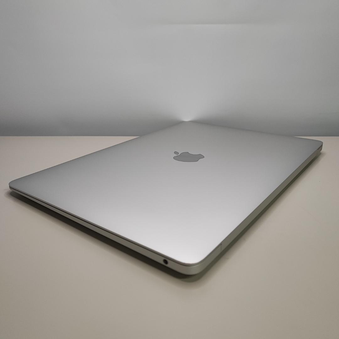 MacBook本体 MacBook Air M1 8GB 512GB SSD