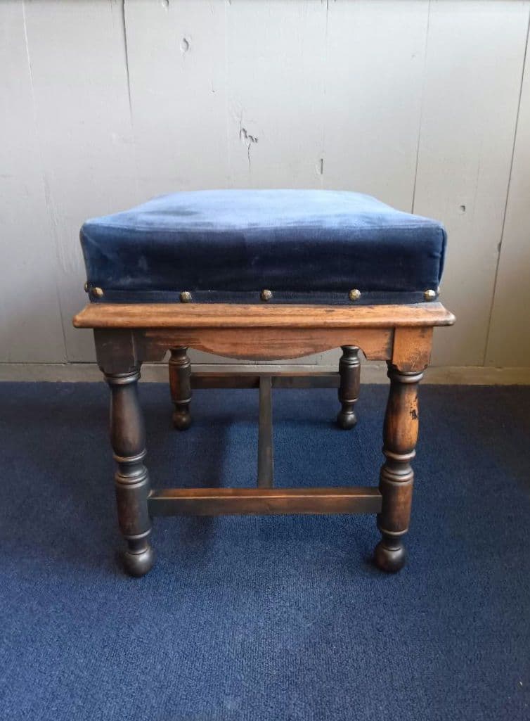 木製クラシックスツール ネイビー　ヴィンテージ　レトロ