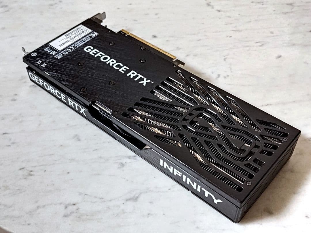 【3連ファン】Palit GeForce RTX5060Ti (16GB)