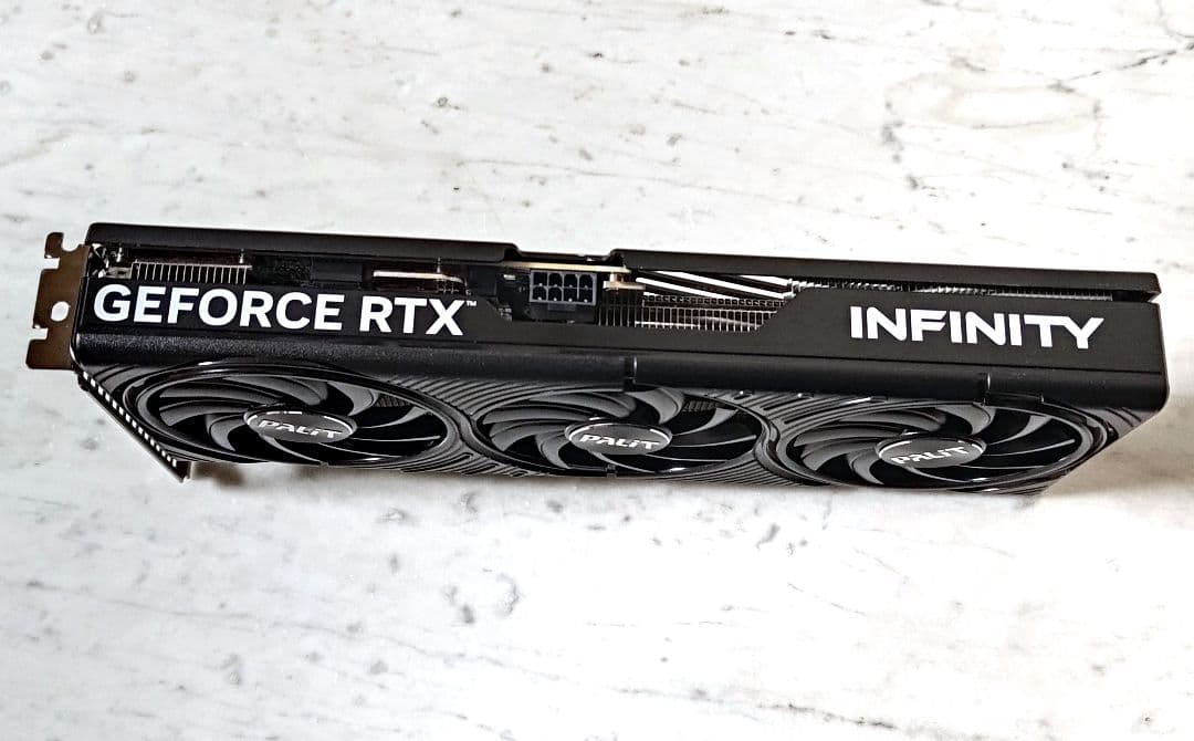 【3連ファン】Palit GeForce RTX5060Ti (16GB)