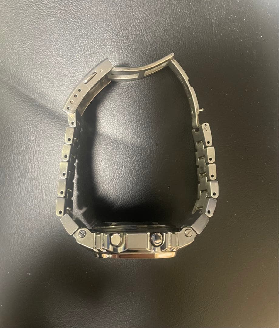 カシオ 腕時計 ジーショック フルメタル GMW-B5000D-1JF シルバー