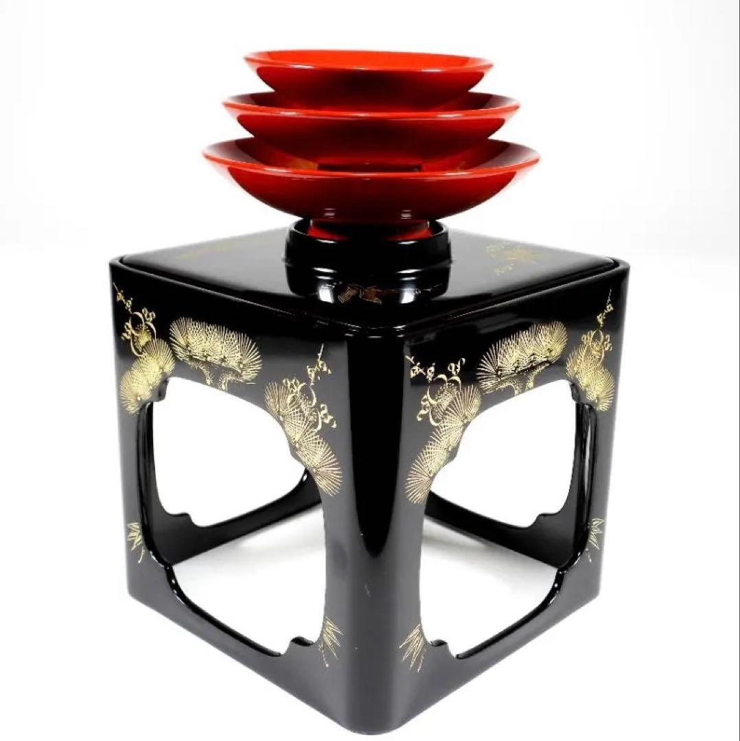 【専用】輪島塗　屠蘇器　本漆　沈金　松鶴亀紋 盃　銚子　盆　木製 ２点セット