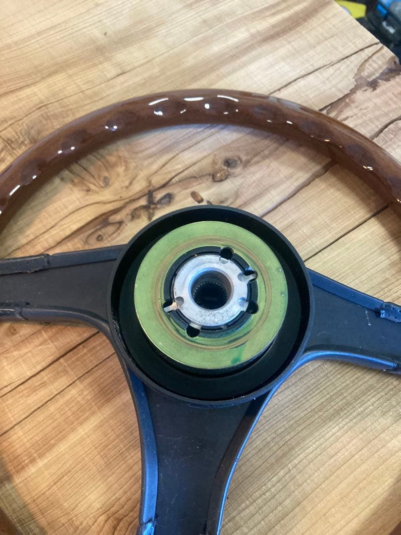 NARDI ND TORINO ステアリングハンドル ランクル 旧車等に