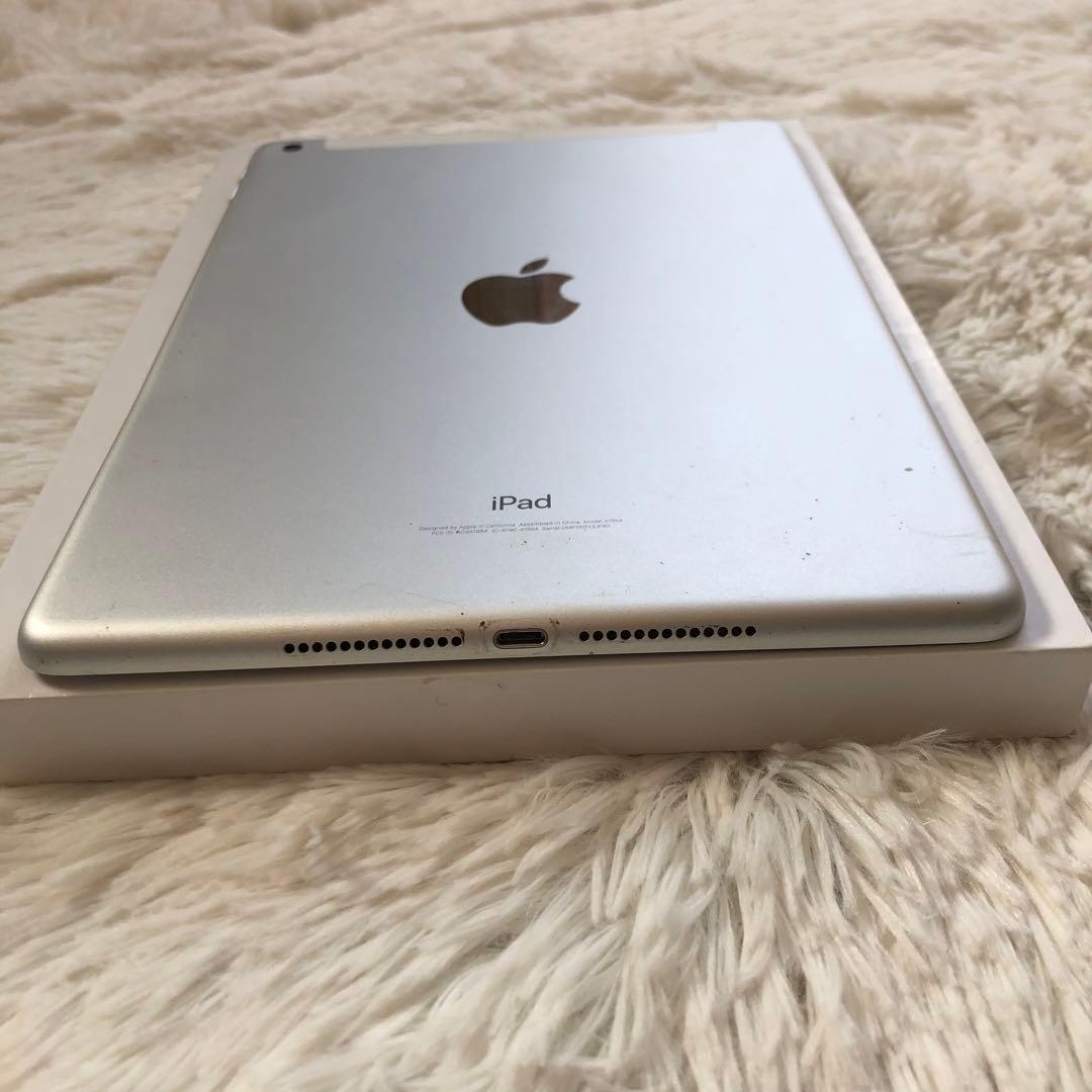 【完動品】iPad 第6世代 32GB SIMフリー【すぐ発送】
