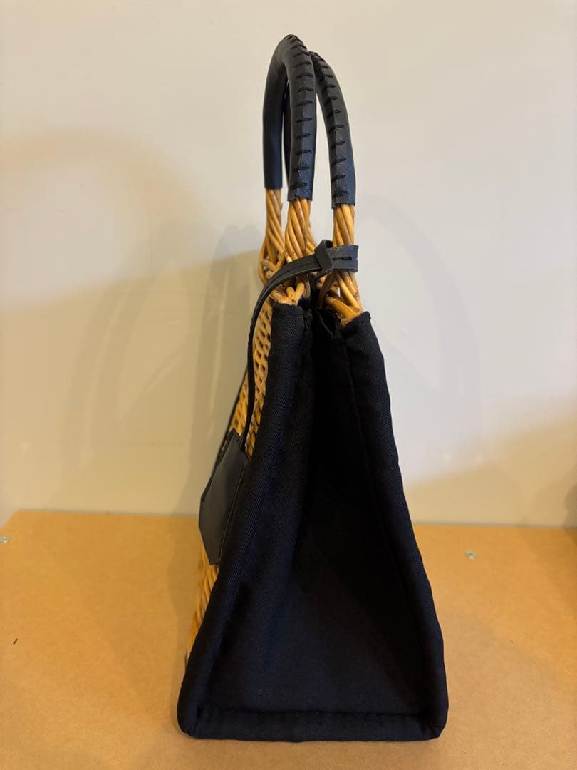 マ*ン様 暮らしの道具店　天然アラログのかごバッグ