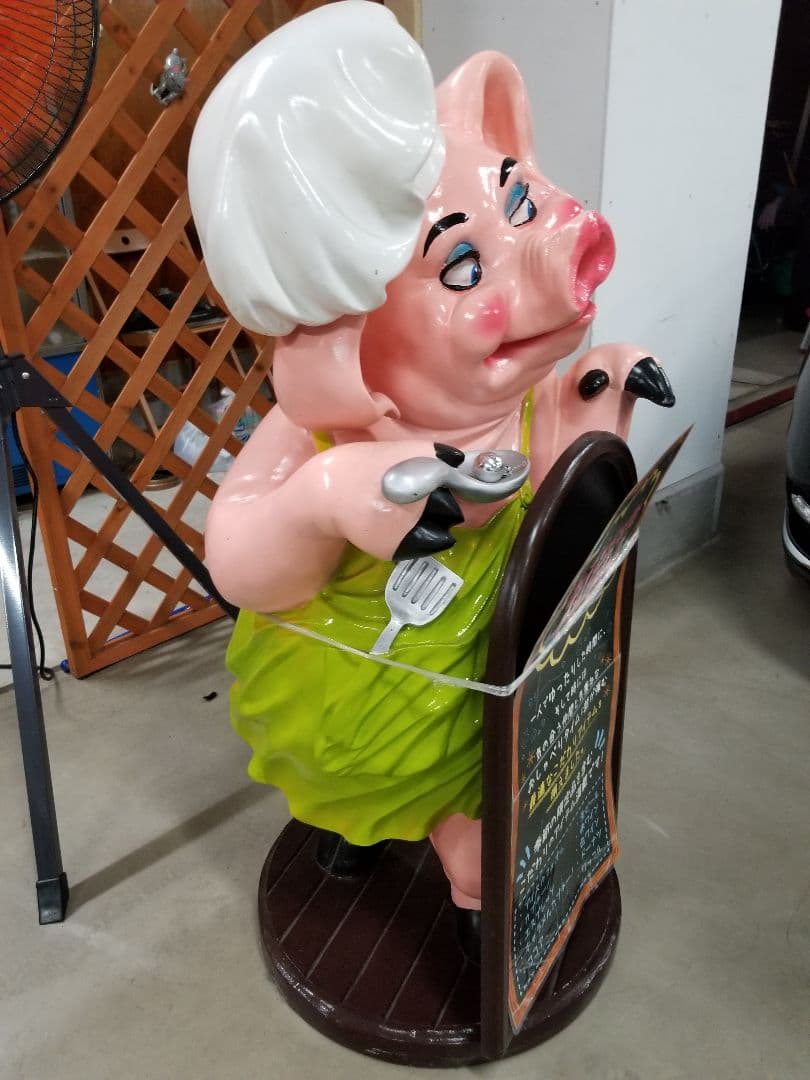 ブタちゃんの置物