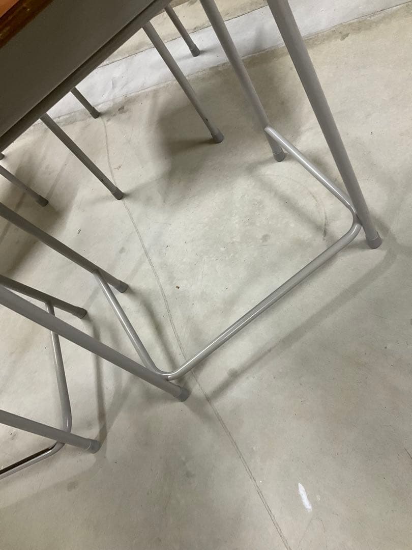 ⭐️美品⭐️ 学校の机とイス　学習机セット（木製天板・椅子2脚付き）