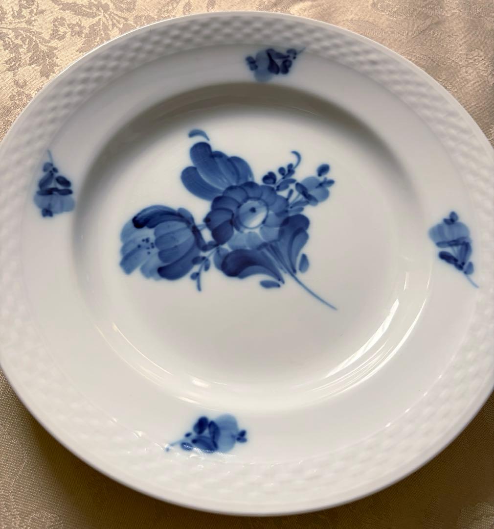   ブルーフラワー　17.5㎝プレート　6枚セット