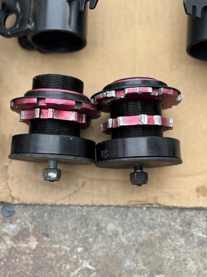 50 プリウス 前期 後期 車高調 フルタップ